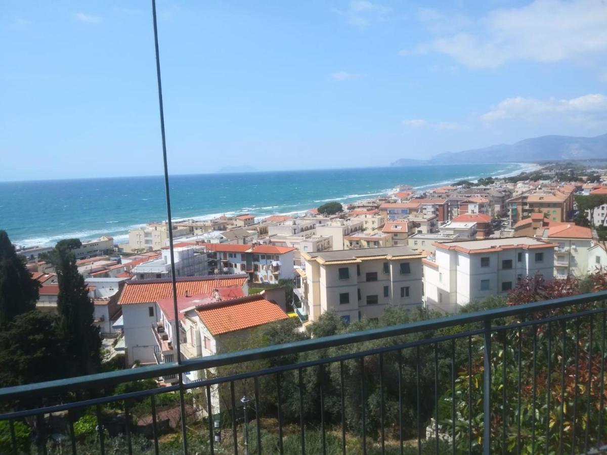 Casa Del Sole Apartment Сперлонга Екстериор снимка